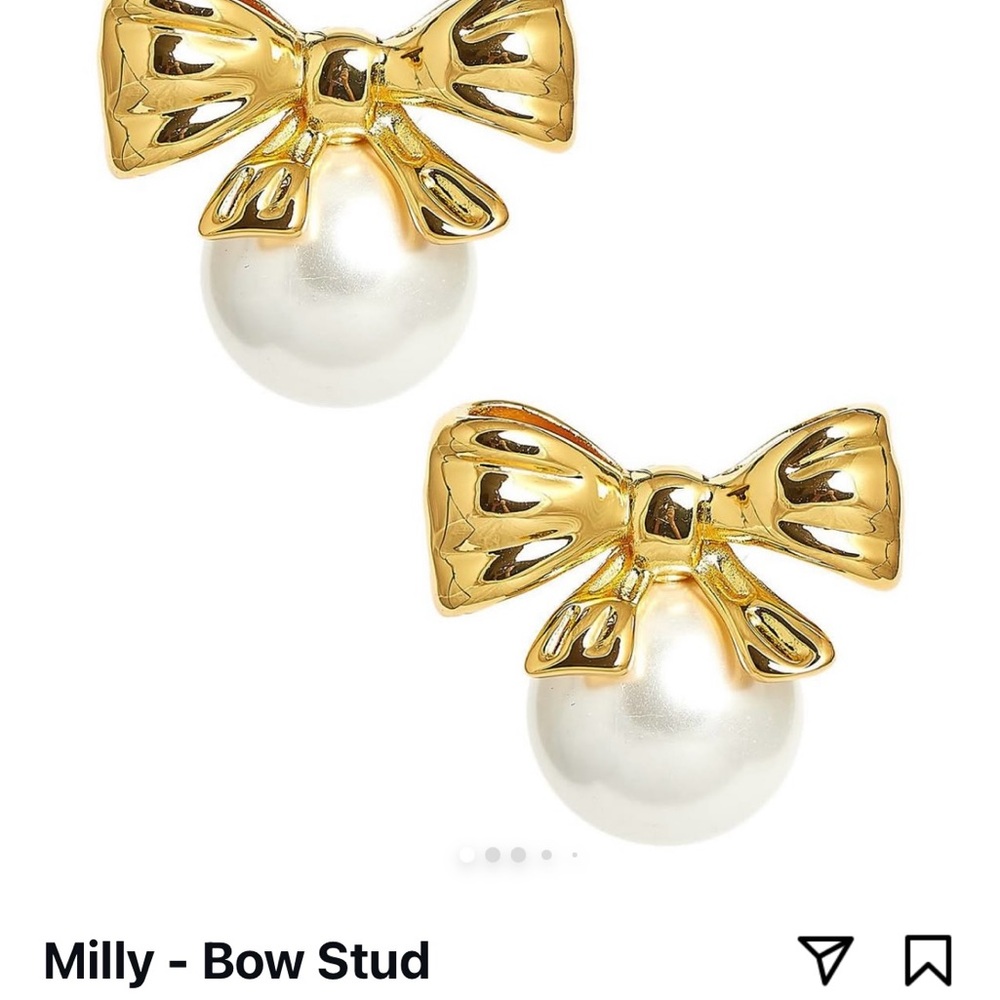 Lisi Lerch pearl bow earrings
